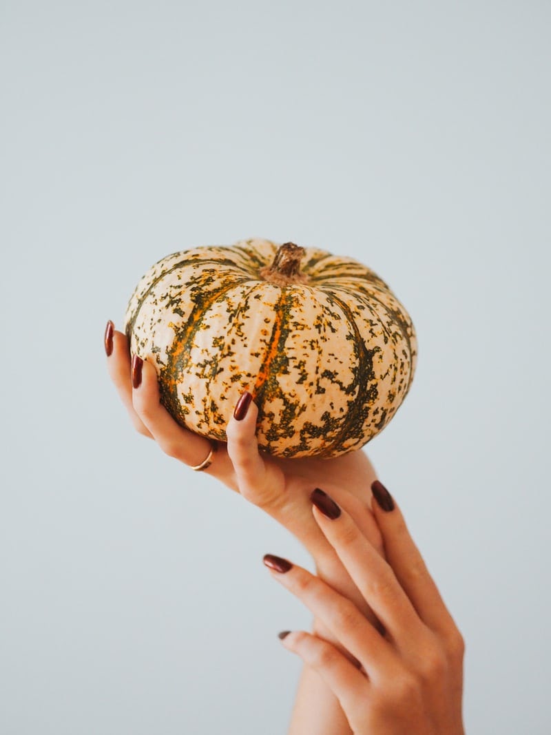 Cute Halloween nails