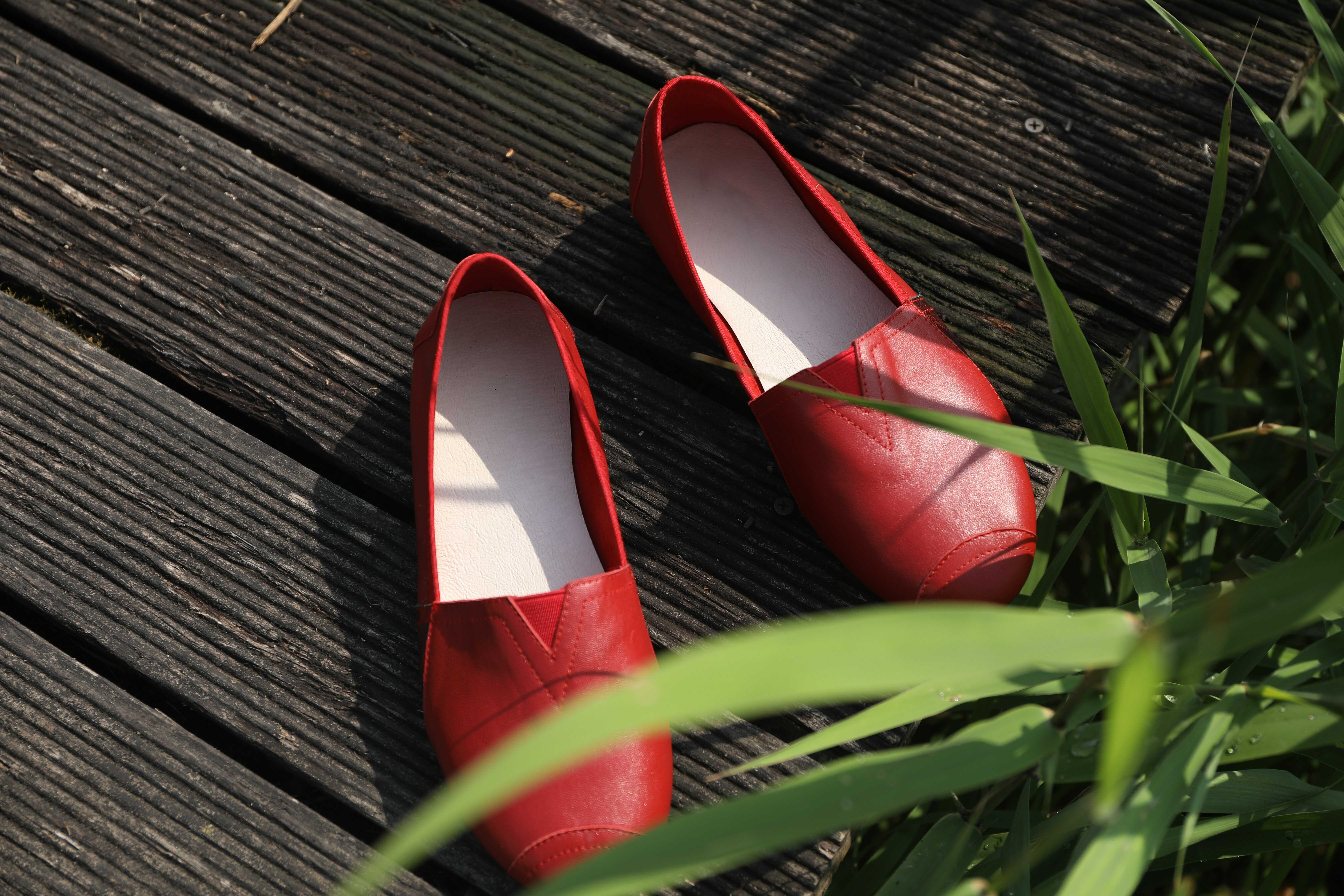 a red moccasin shoes