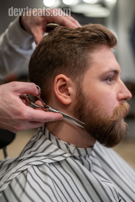 Cut Your Hair With Men Clippers At Home