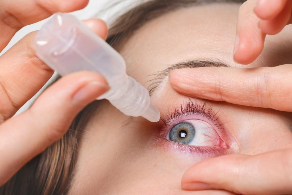 Simple home remedies for dry eyes