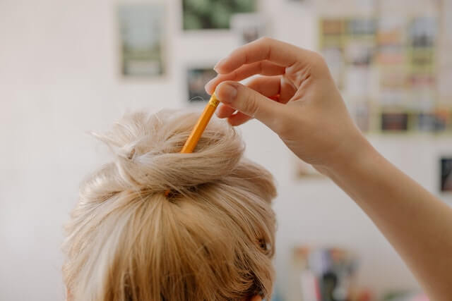 messy bun